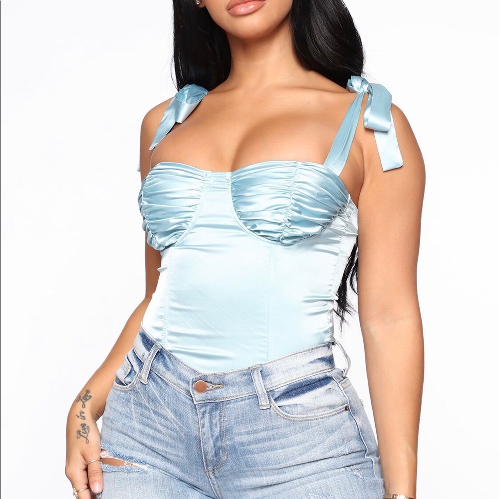 Off With My Heart Corset Top (Negotiable Price)